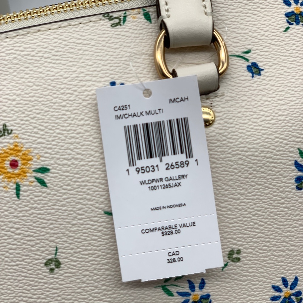 Coach Gallery Tote & Bag Charm With Wild Meadow Print - Picture 7 of 15